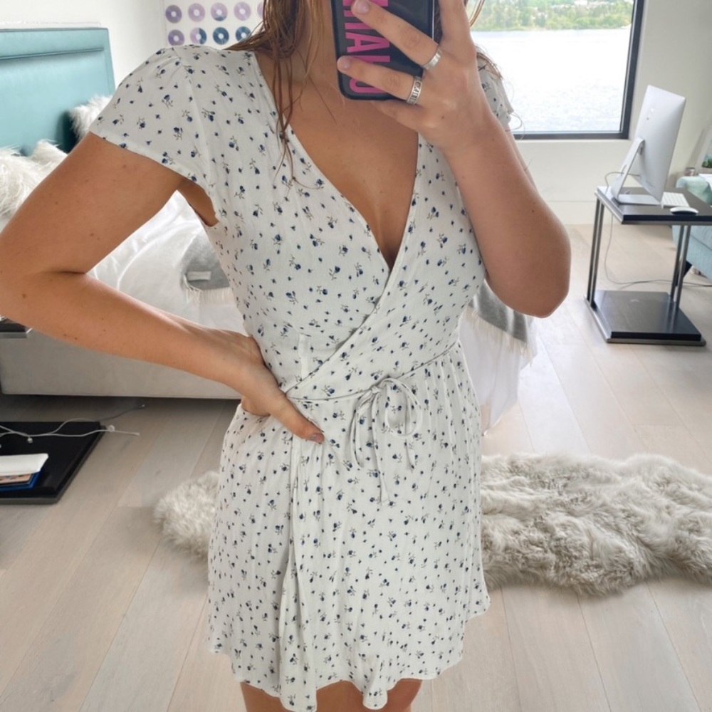 Brandy Melville White Floral Wrap Dress